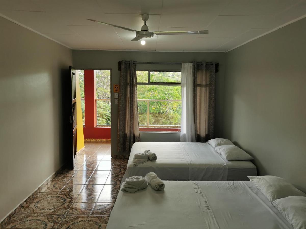 Hotel Puerto San Luis Tilaran Exterior photo